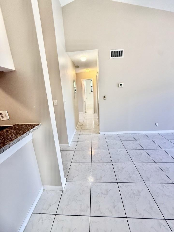 11632 Nw 23rd Ct - Photo 6 of 14