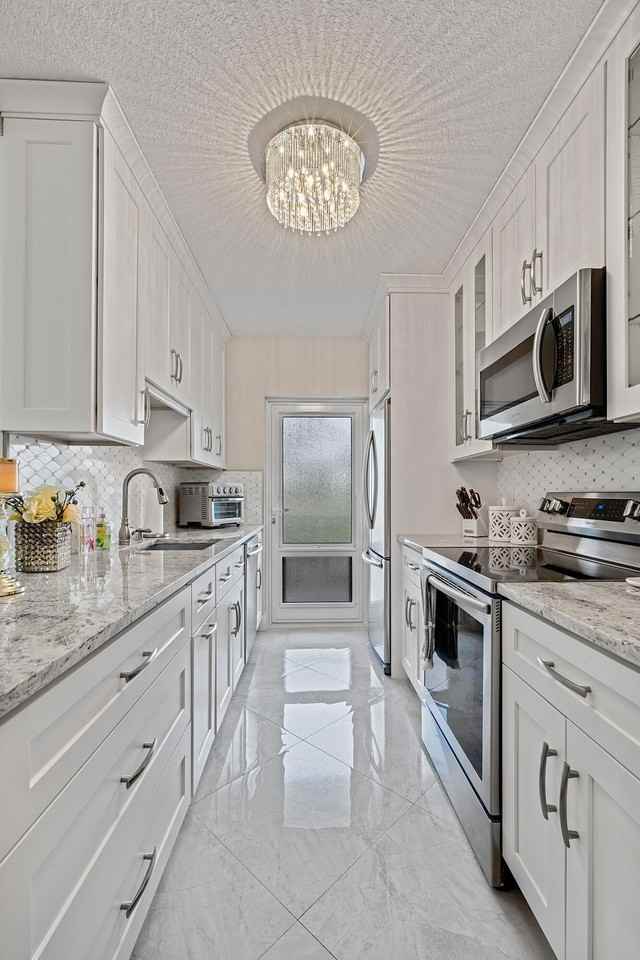 1910 S Ocean Blvd #204 - Photo 5 of 32