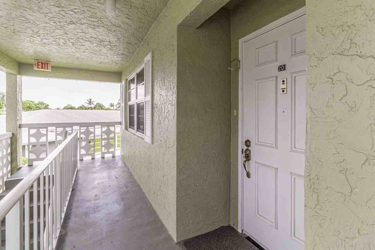 2460 Juniper Dr #201 - Photo 3 of 22