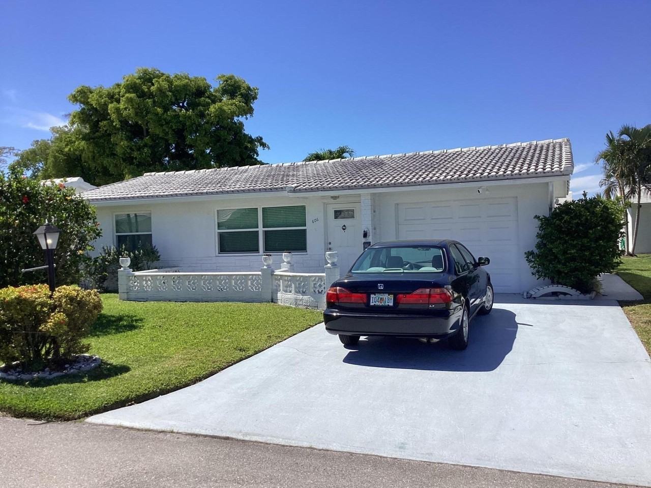 606 Sw 15th St - Photo 2 of 27