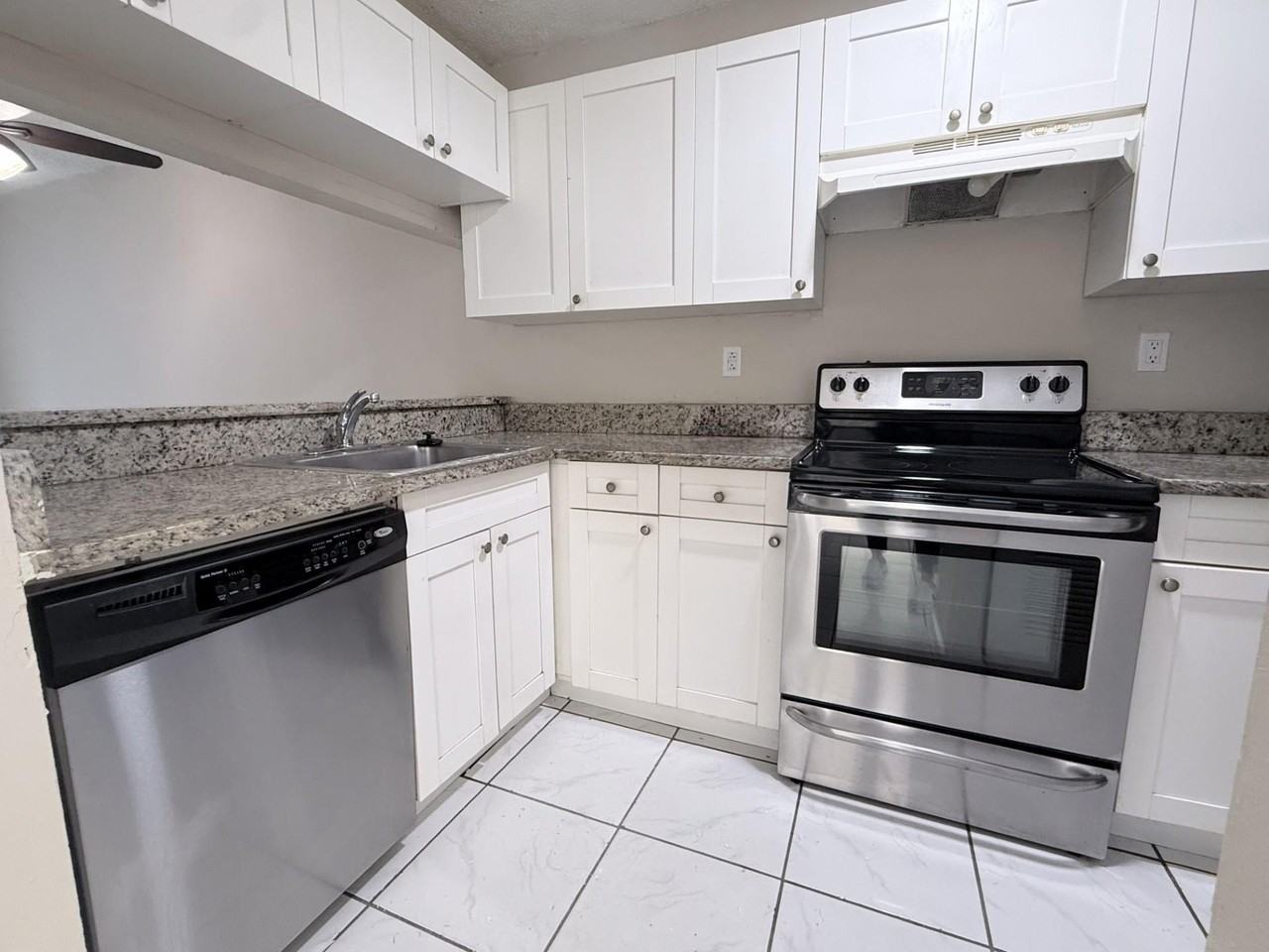 11638 Nw 23rd Ct - Photo 2 of 8