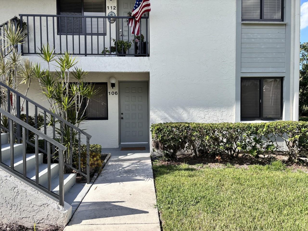 2071 Nw 21st Ter - Photo 4 of 13