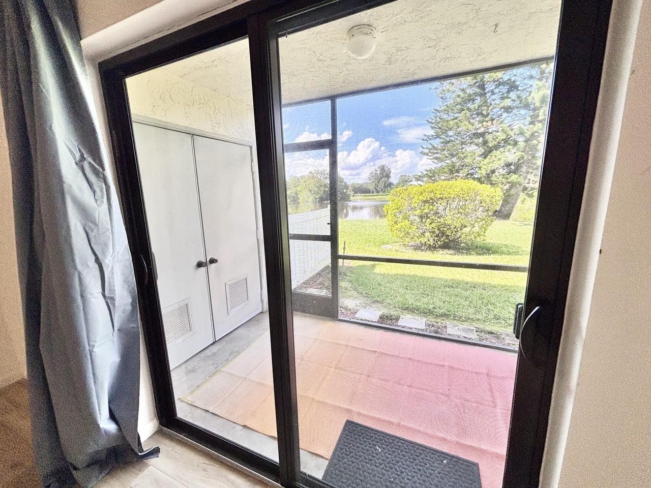 2071 Nw 21st Ter - Photo 6 of 13