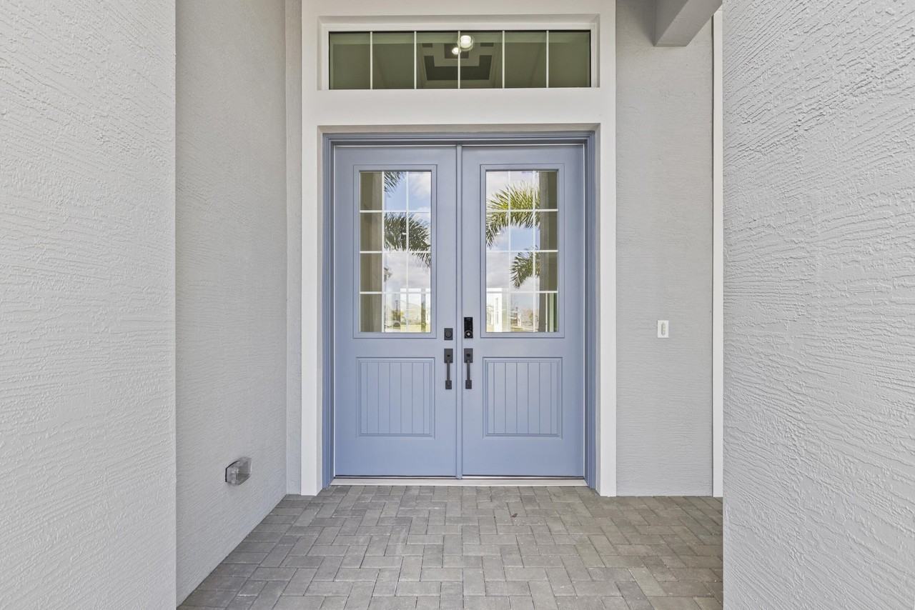 14976 Woodlot Ct - Photo 7 of 50