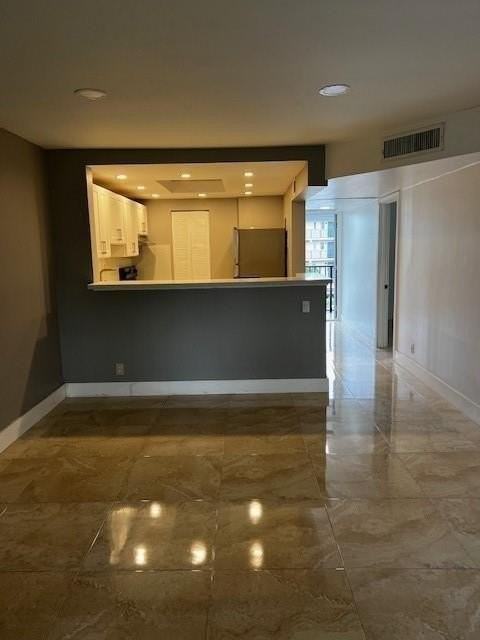 8060 Colony Cir N #208 - Photo 5 of 9