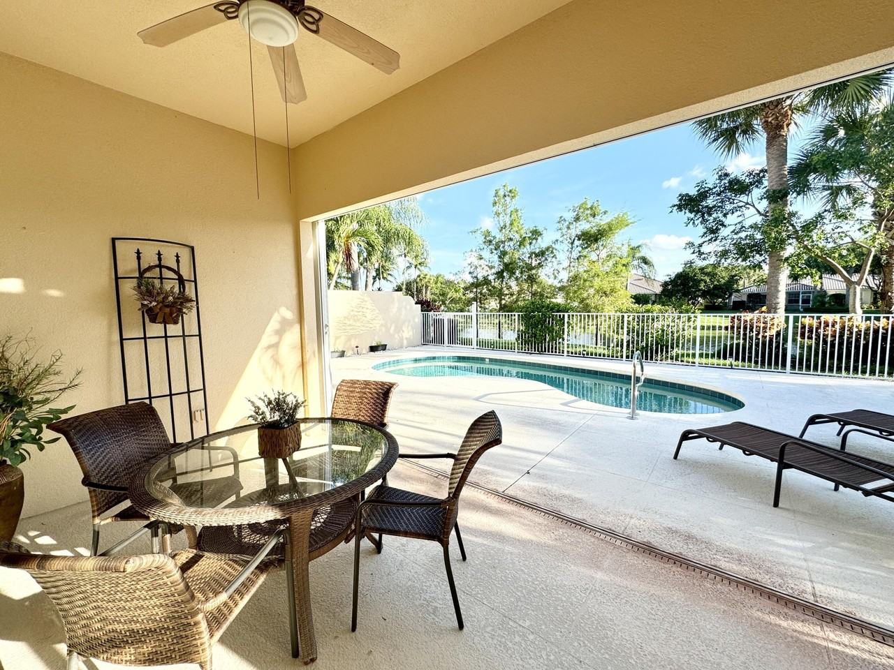 8262 Dominica Pl - Photo 4 of 45