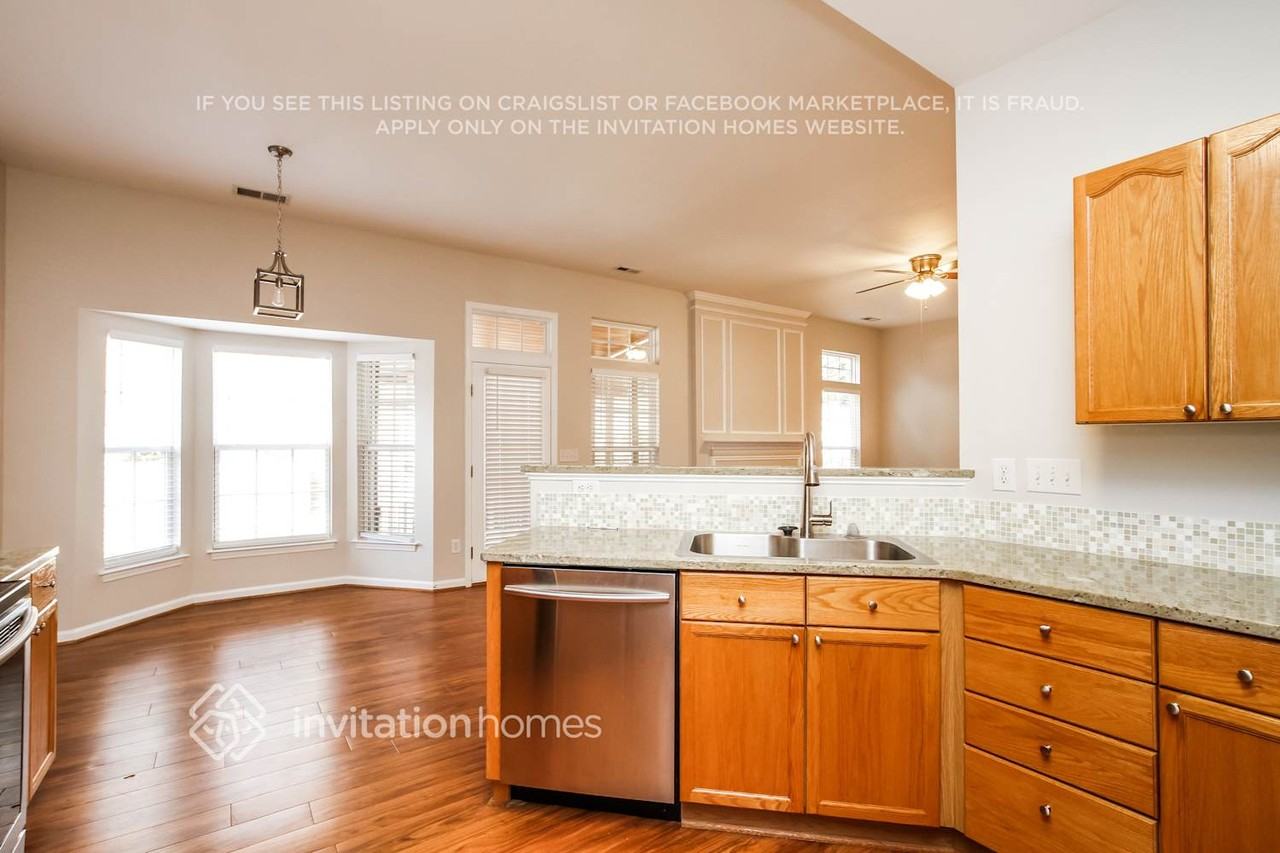 109 Umberly Ct - Photo 7 of 17