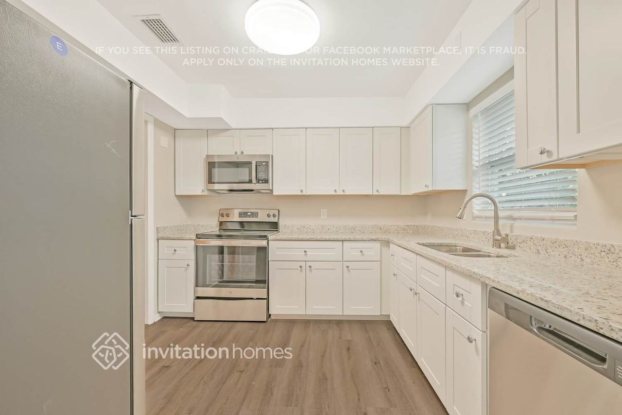 6000 Balboa Dr - Photo 7 of 28