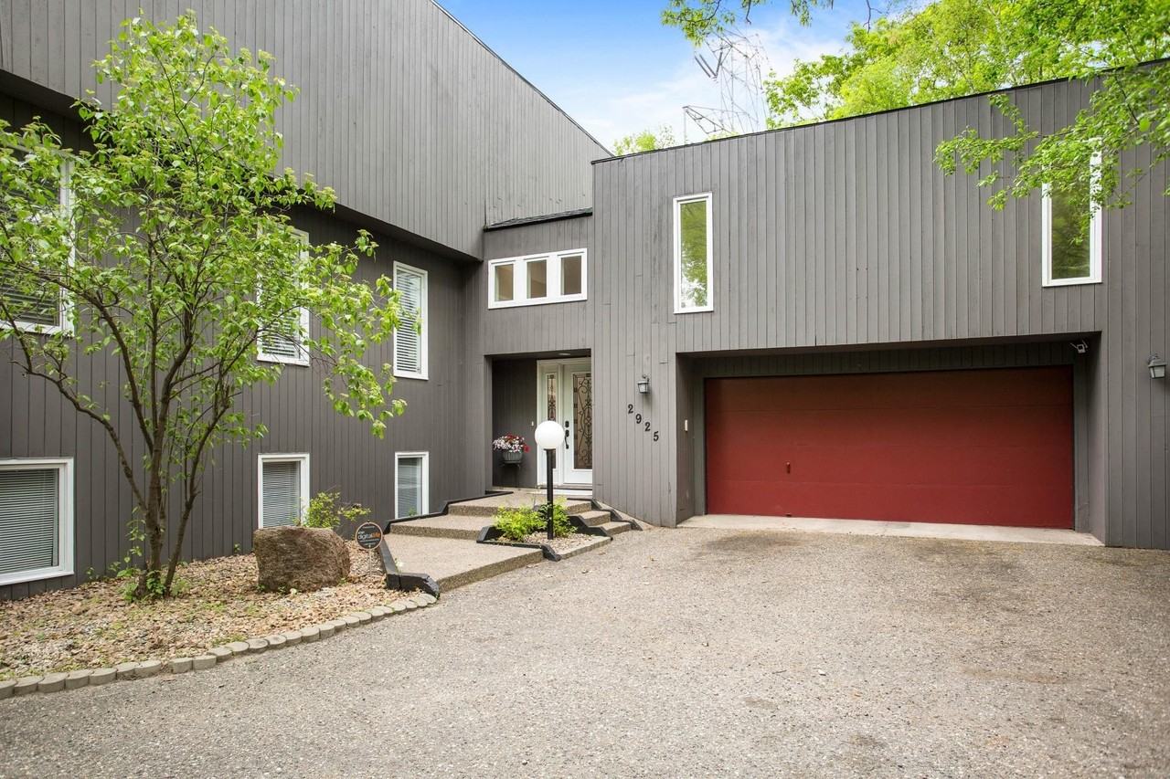 2925 Minnehaha Curv - Photo 7 of 47