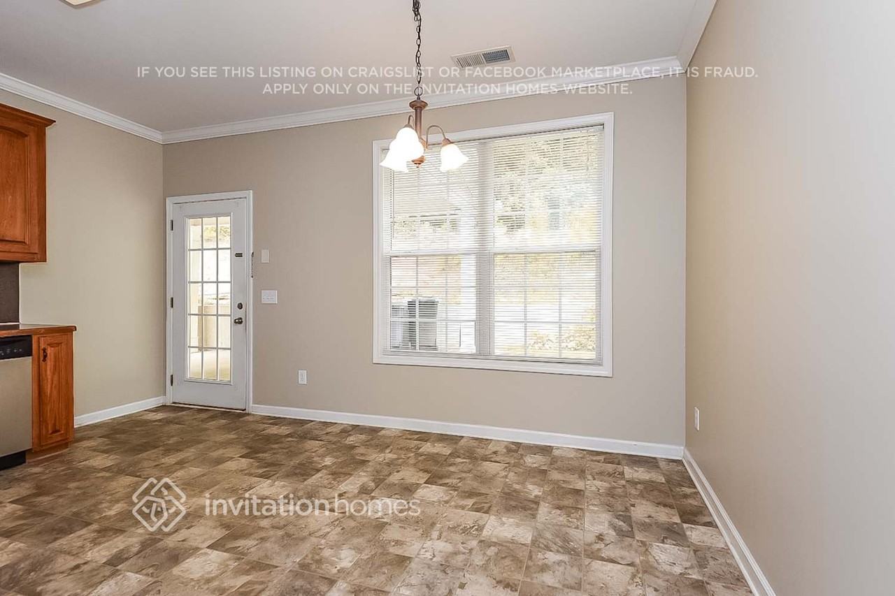 108 Holcomb Manor Dr - Photo 6 of 21