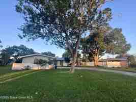 featured image of 2201 Parsons Ave