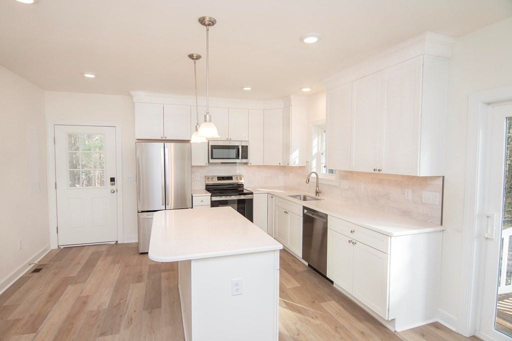Tiller Ct - Photo 2 of 42