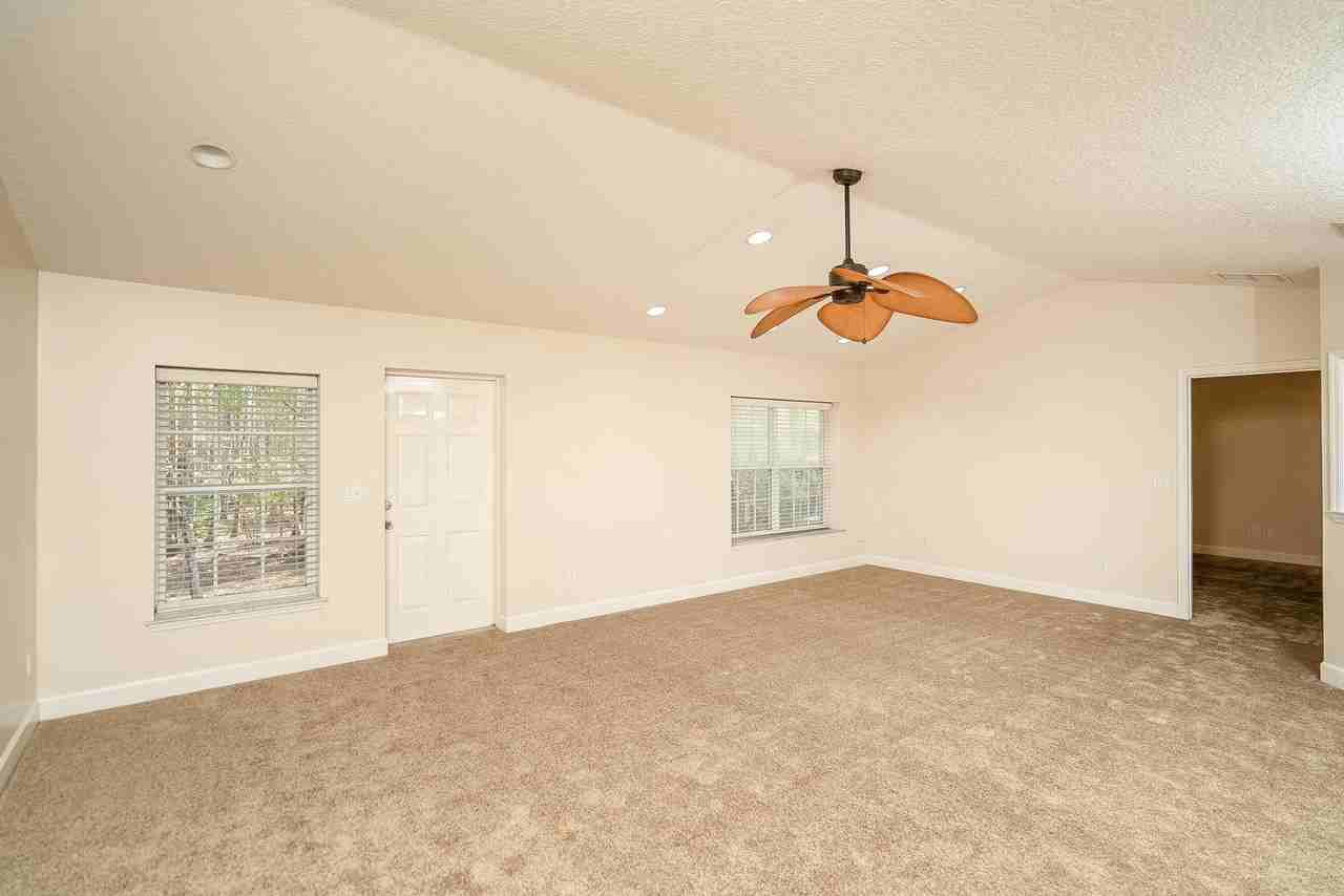 4040 Red Pine Ln - Photo 7 of 50