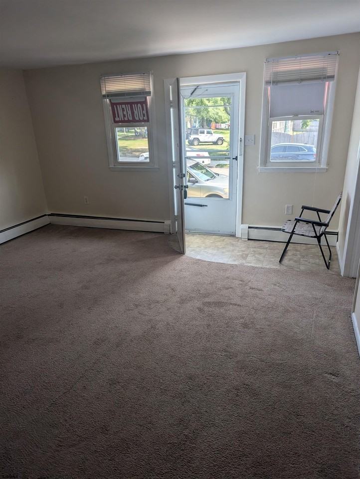 40 Delaware Ave - Photo 4 of 5