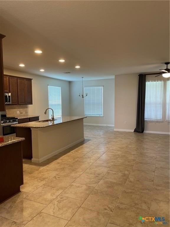 365 Orion Dr - Photo 5 of 22