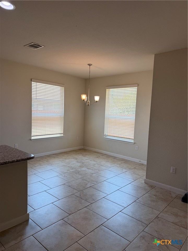 365 Orion Dr - Photo 6 of 22