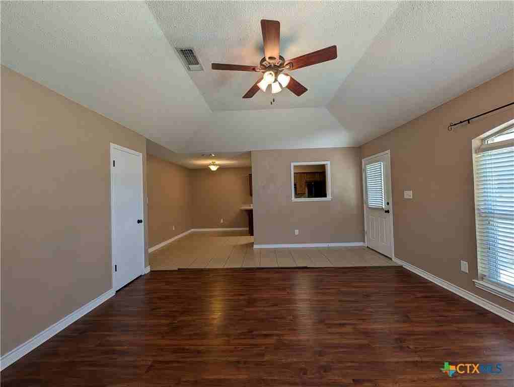 1644 W County Line Rd - Photo 5 of 44