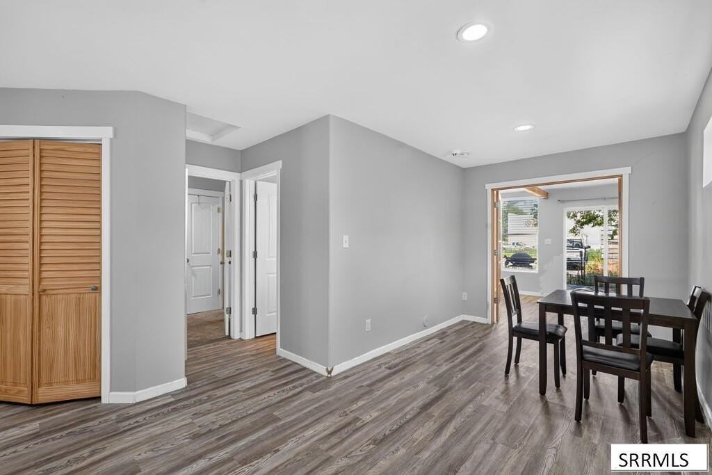 268 Hill St - Photo 7 of 27