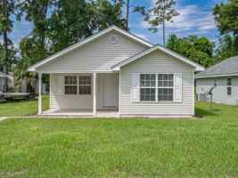 featured image of 96 Cochise St