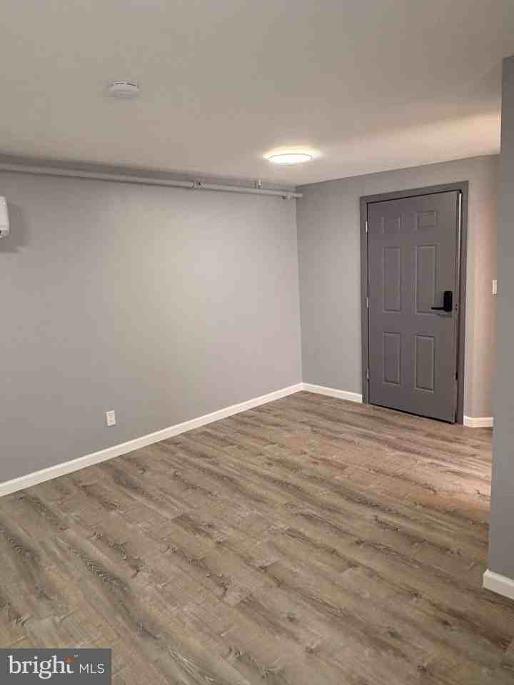 723 N King St - Photo 7 of 12