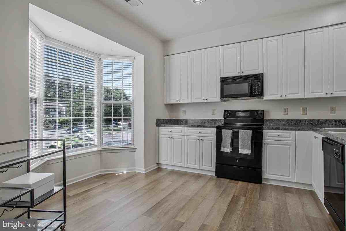 1210 Needham Ct - Photo 6 of 28