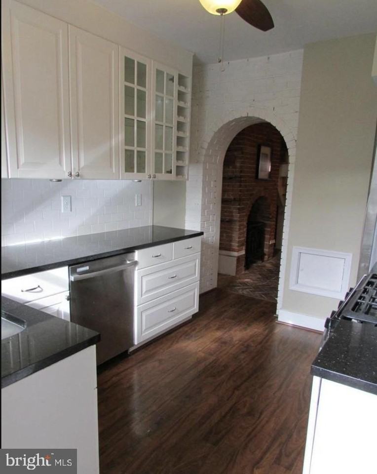 111 E Gittings St - Photo 5 of 12