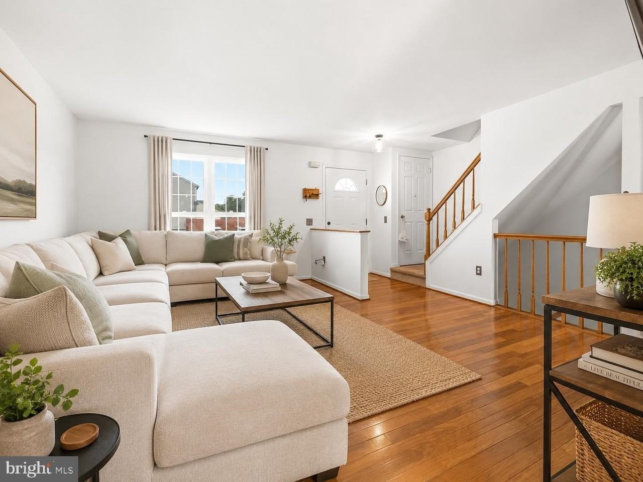 5752 Sunset View Ln - Photo 4 of 19