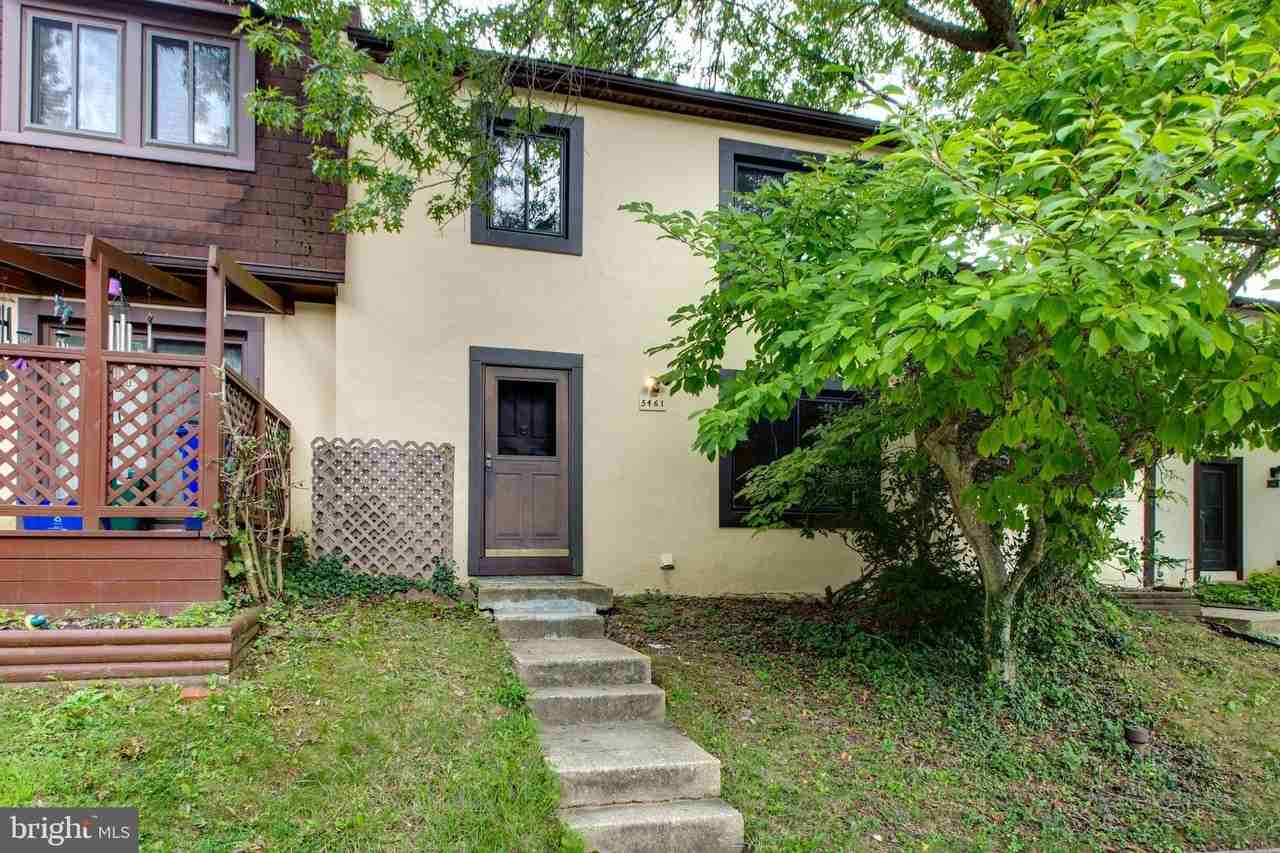 5461 Enberend Ter - Photo 2 of 42