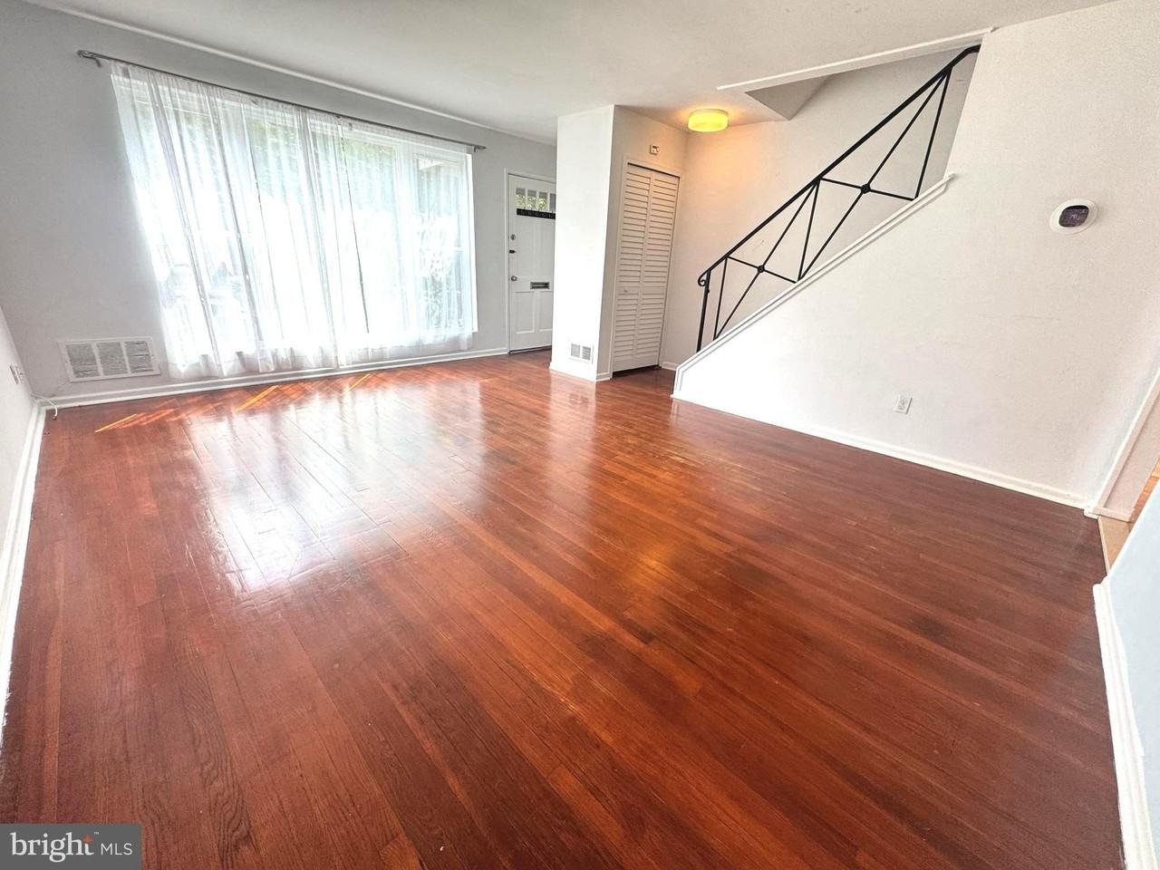 12114 Dalewood Dr - Photo 2 of 26