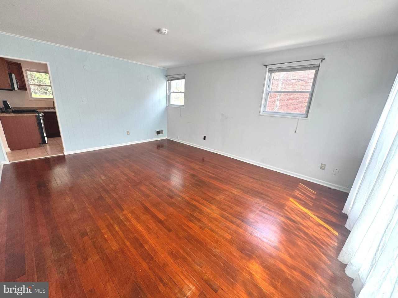 12114 Dalewood Dr - Photo 3 of 26