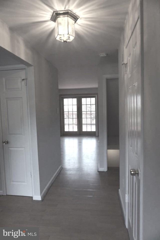 19 Shady Spring Pl - Photo 4 of 33