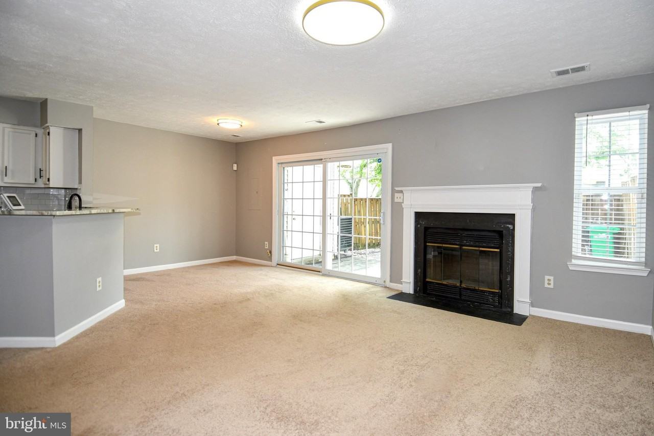 13703 Lord Sterling Pl - Photo 3 of 50