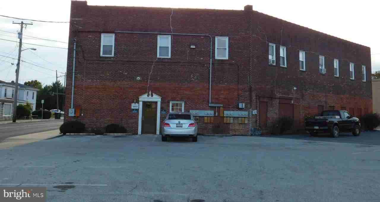 404 E William St #I - Photo 2 of 13