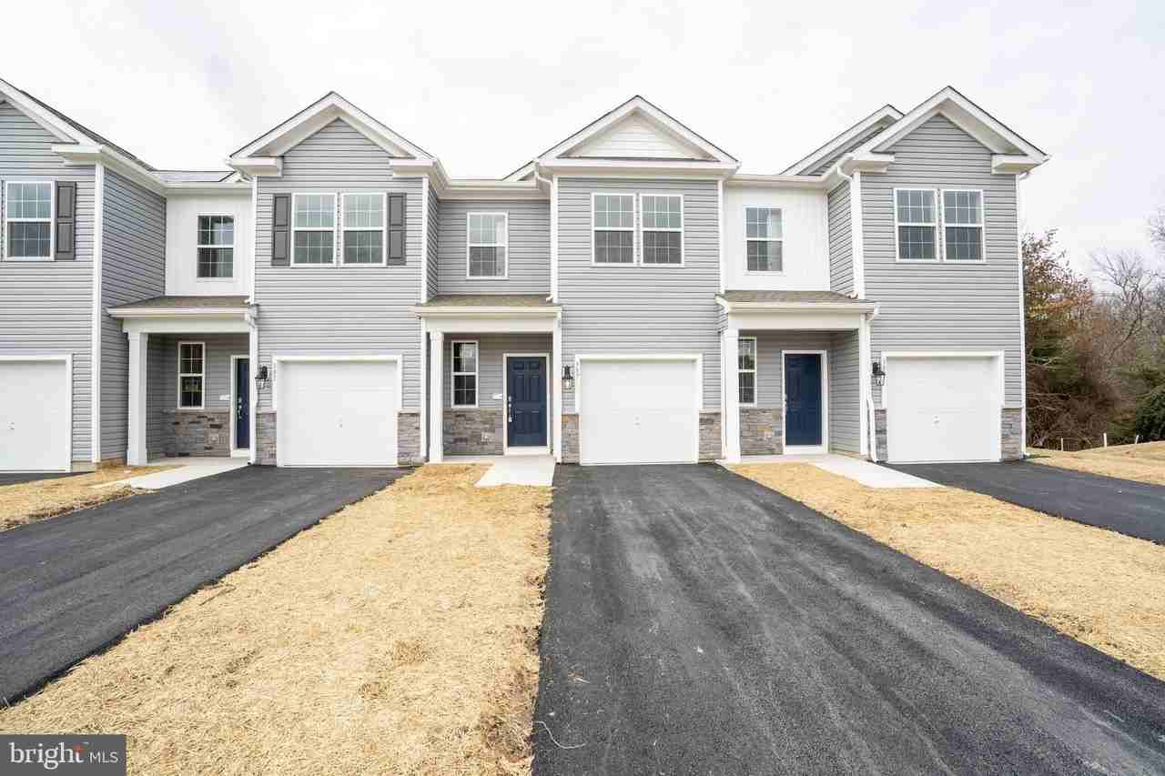 387 Mazzeo Dr - Photo 3 of 43