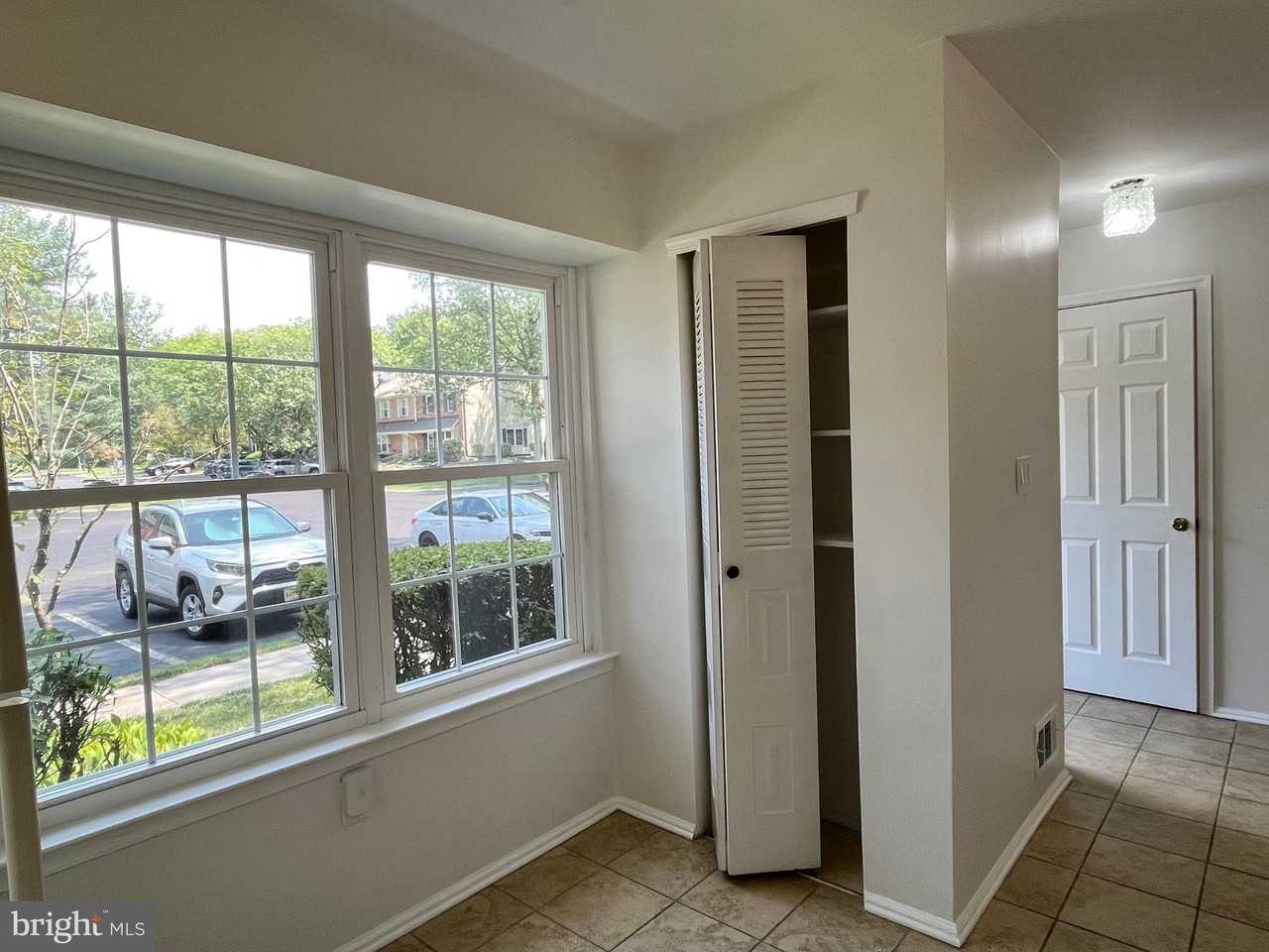 32 Pagoda Ct - Photo 5 of 28