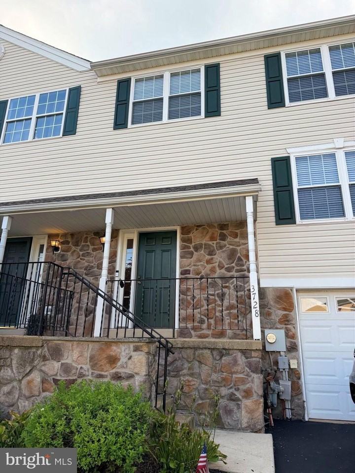 3728 Swetland Dr - Photo 2 of 45