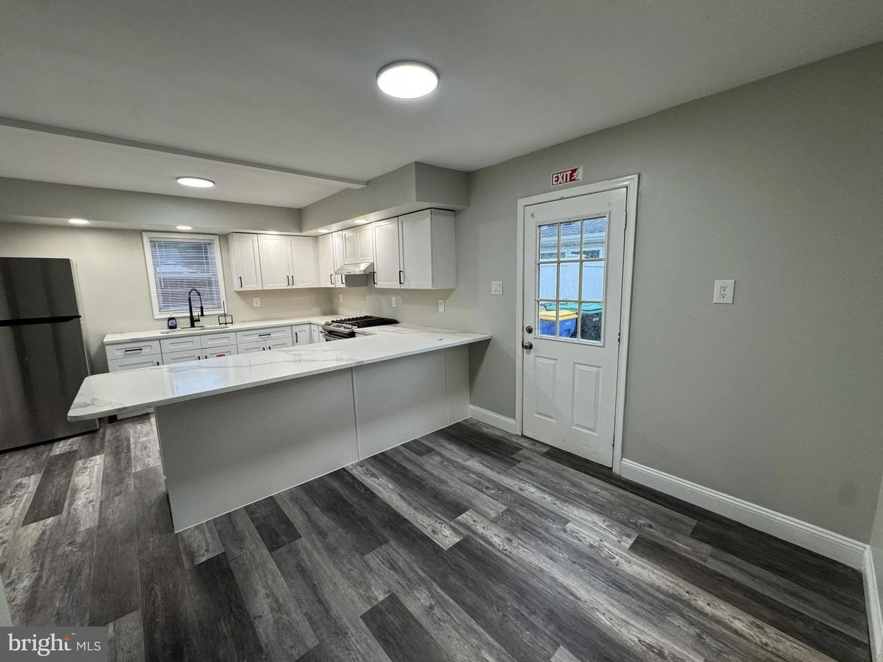 901 Spencer Dr - Photo 5 of 16