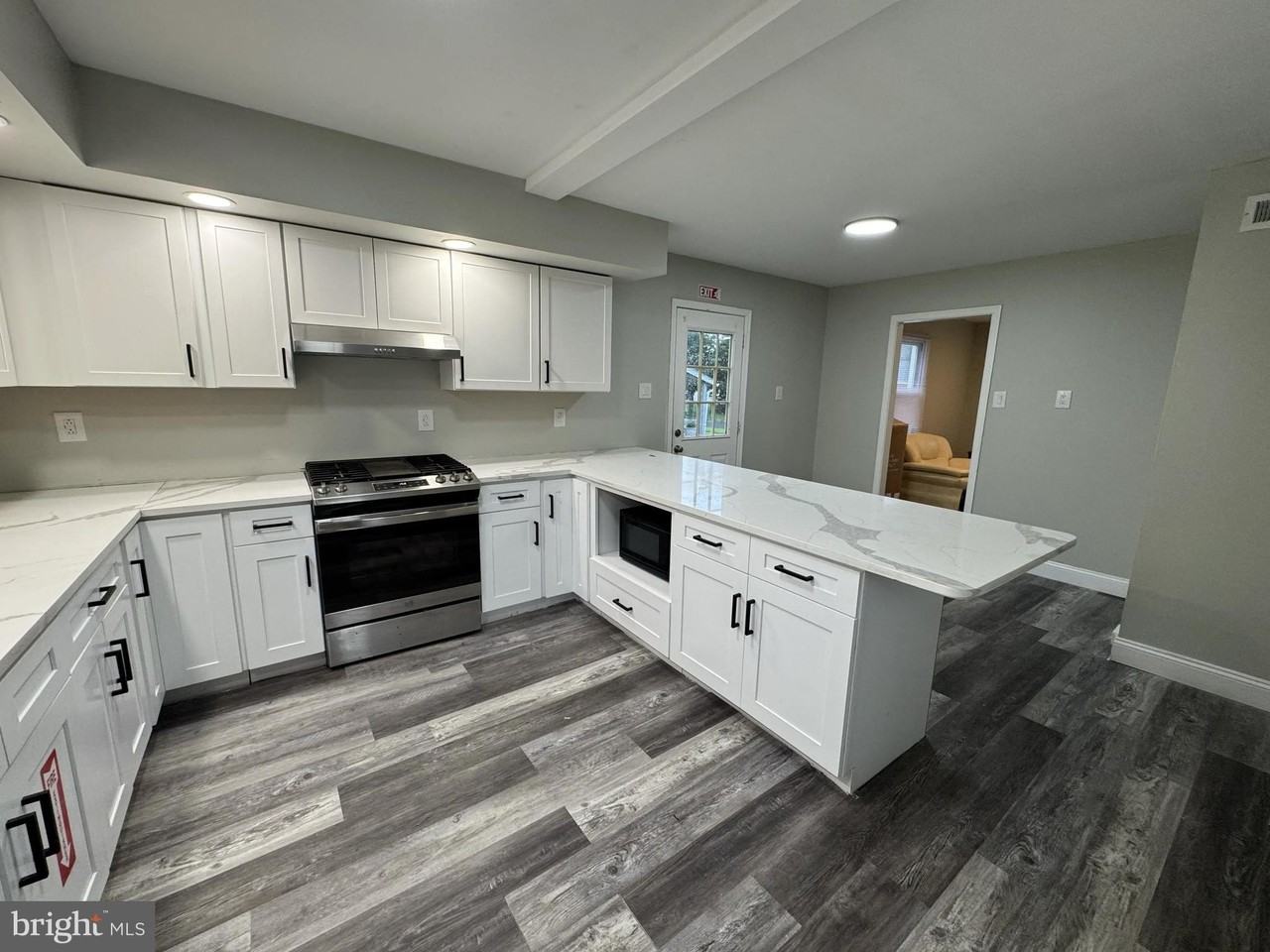 901 Spencer Dr - Photo 7 of 16