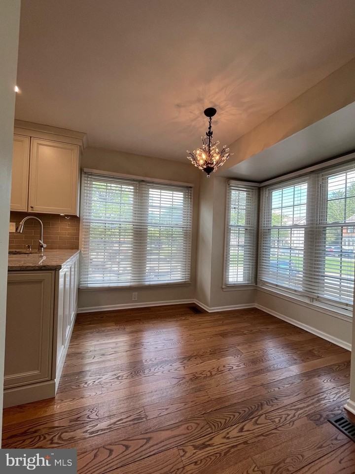 865 Durant Ct #47 - Photo 4 of 34
