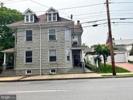 featured image of 315 S 2nd St #2
