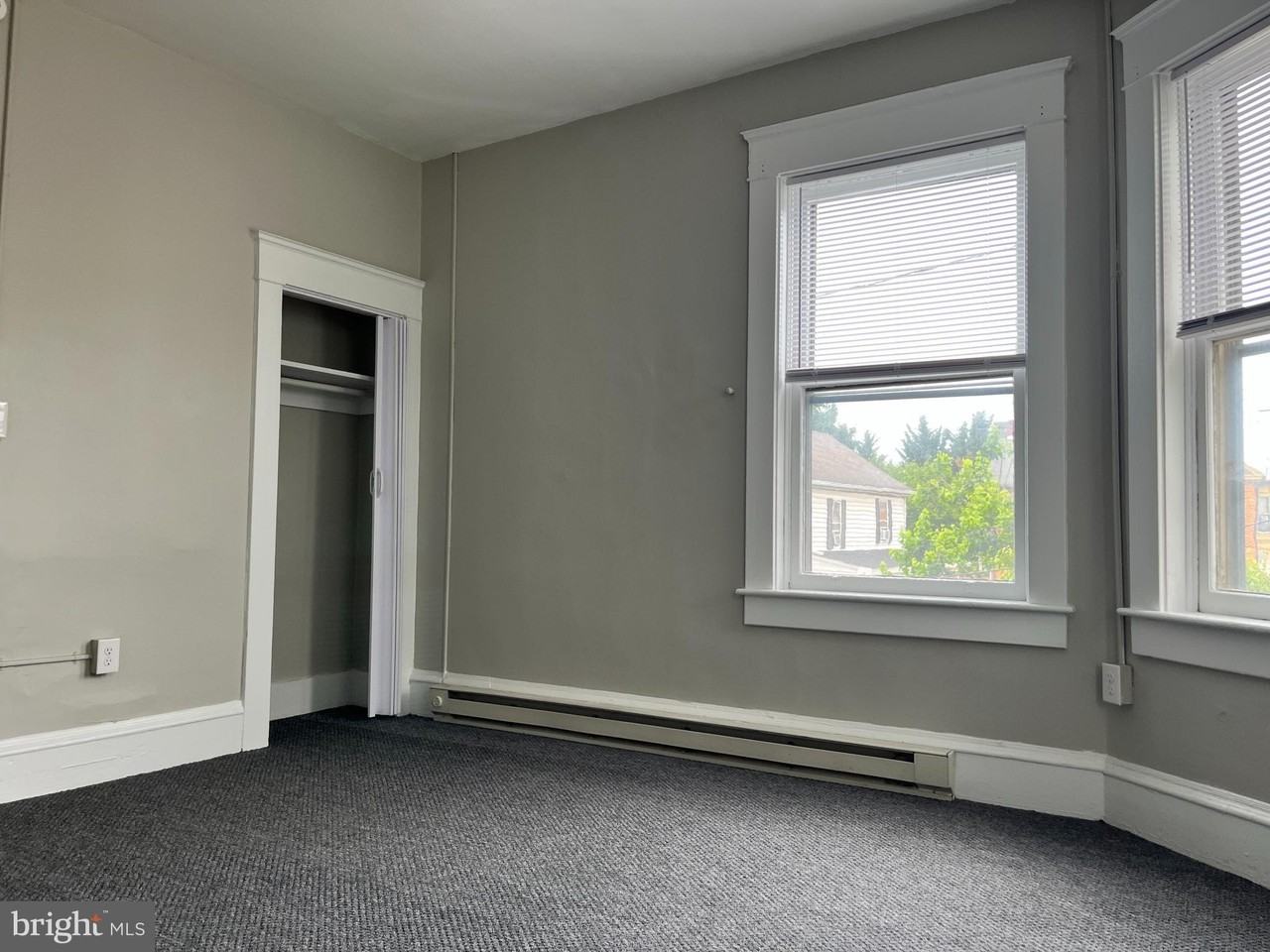 315 S 2nd St #2 - Photo 3 of 21