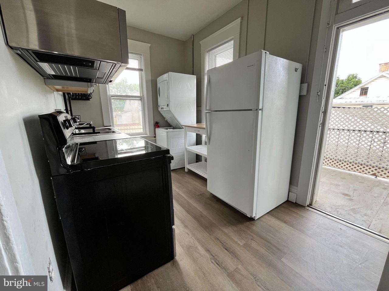 315 S 2nd St #2 - Photo 7 of 21