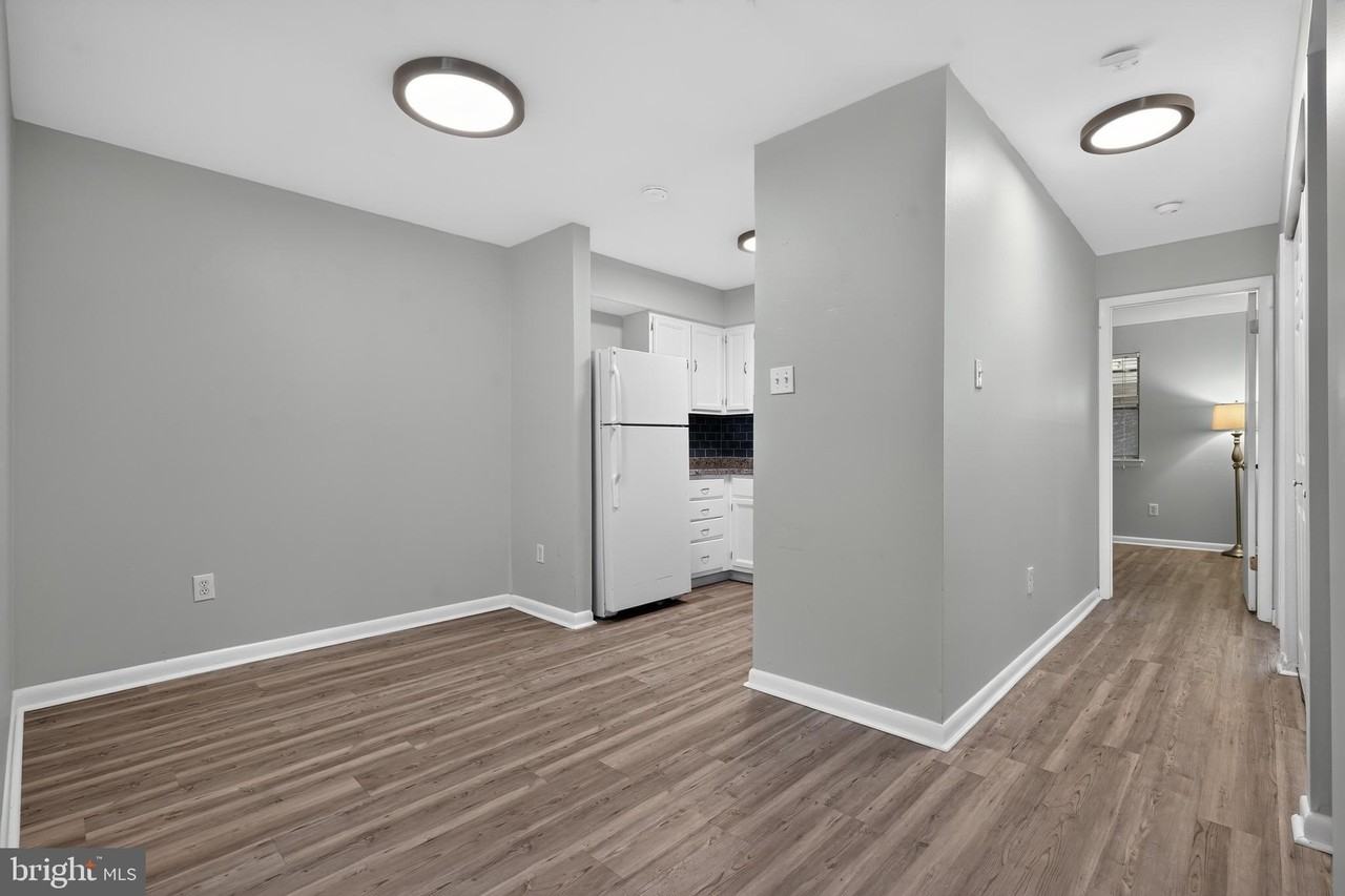 151 Parker Ave #A - Photo 4 of 17