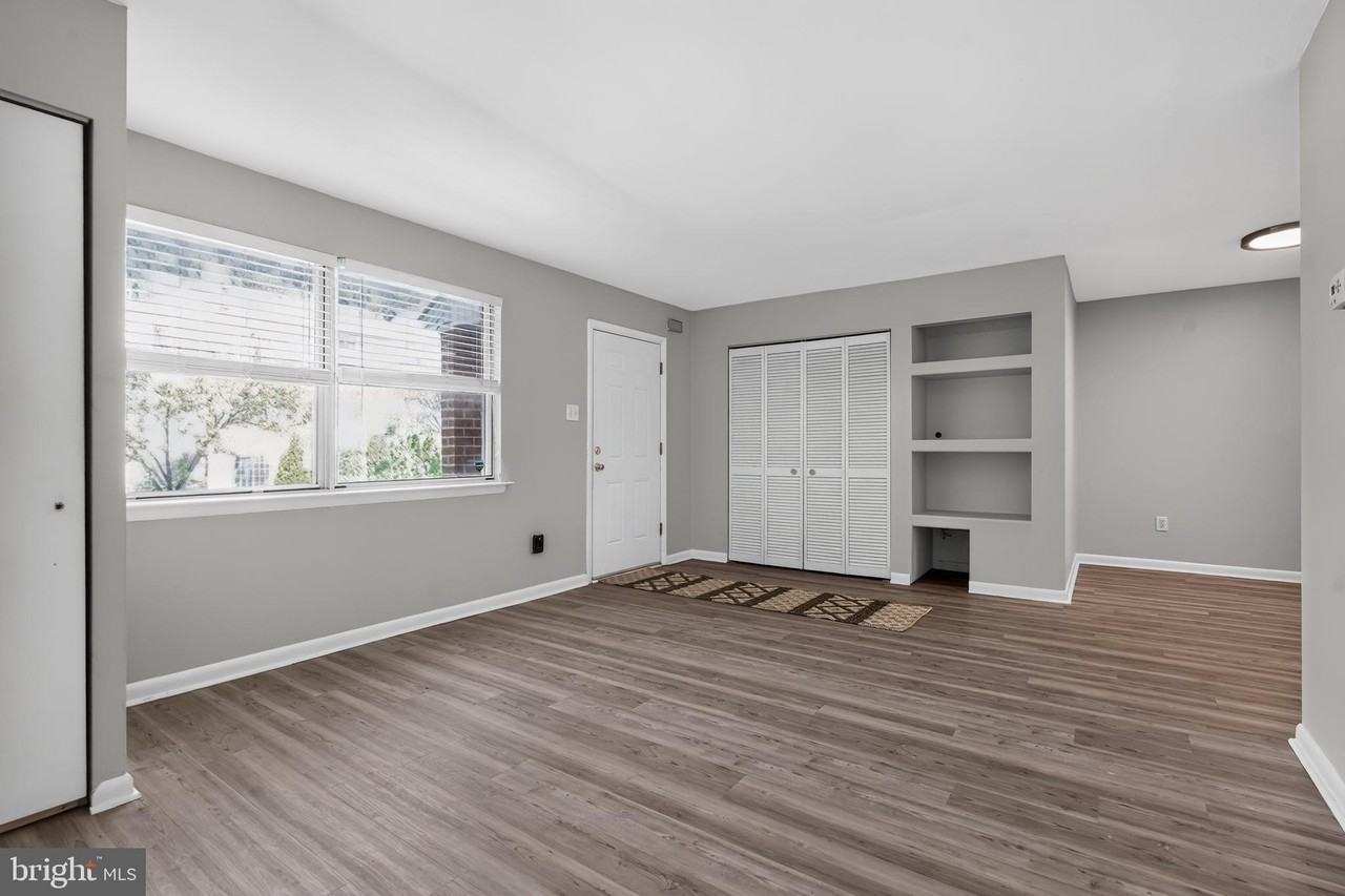 151 Parker Ave #A - Photo 5 of 17