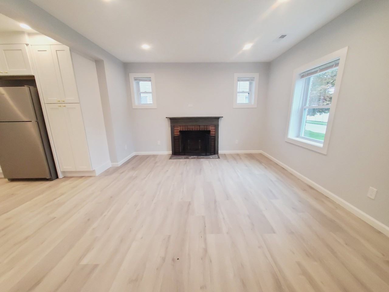 73 Willowbrook Ave #1 - Photo 5 of 8