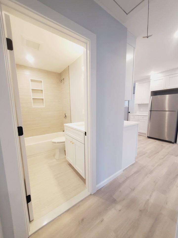 73 Willowbrook Ave #1 - Photo 7 of 8