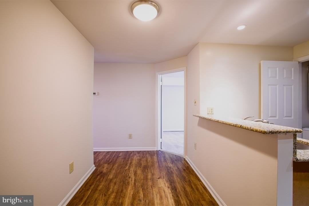 1413 Oronoco St #1413 - Photo 4 of 30
