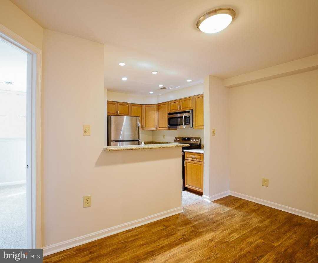 1413 Oronoco St #1413 - Photo 7 of 30