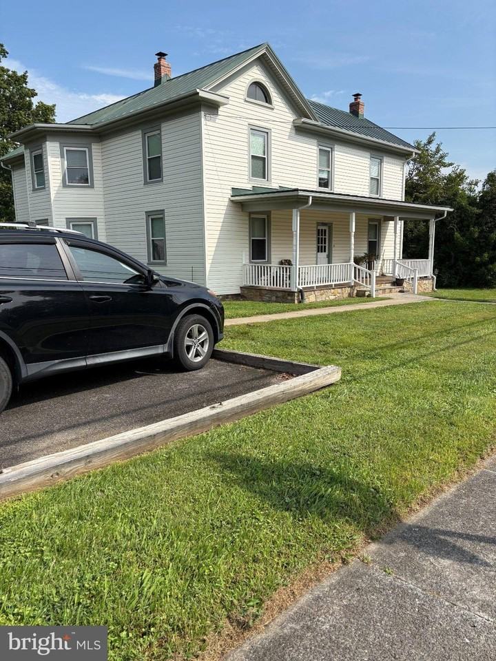 8304 E Main St - Photo 2 of 11