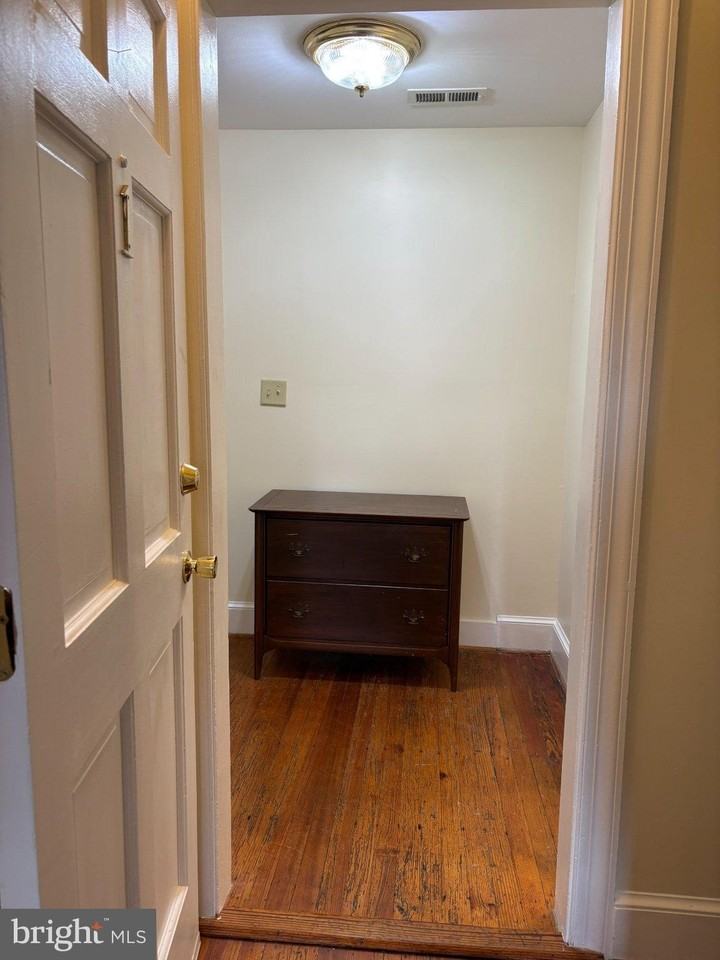 8304 E Main St - Photo 6 of 11